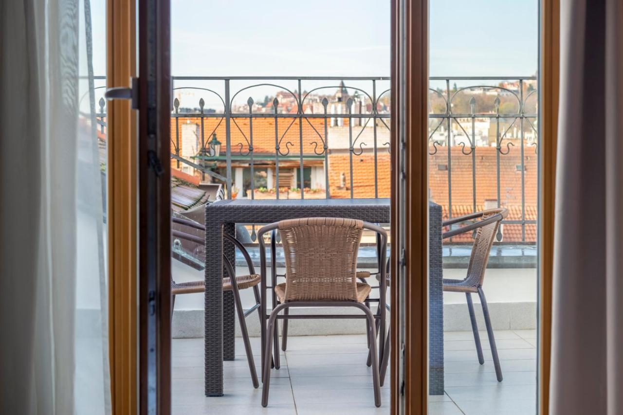 Janackovo - Riverside Residence Прага Екстериор снимка