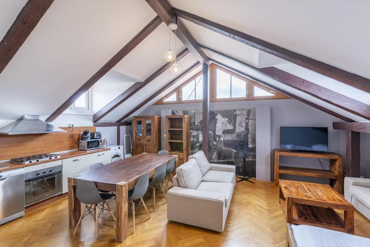 Janackovo - Riverside Residence Прага Екстериор снимка