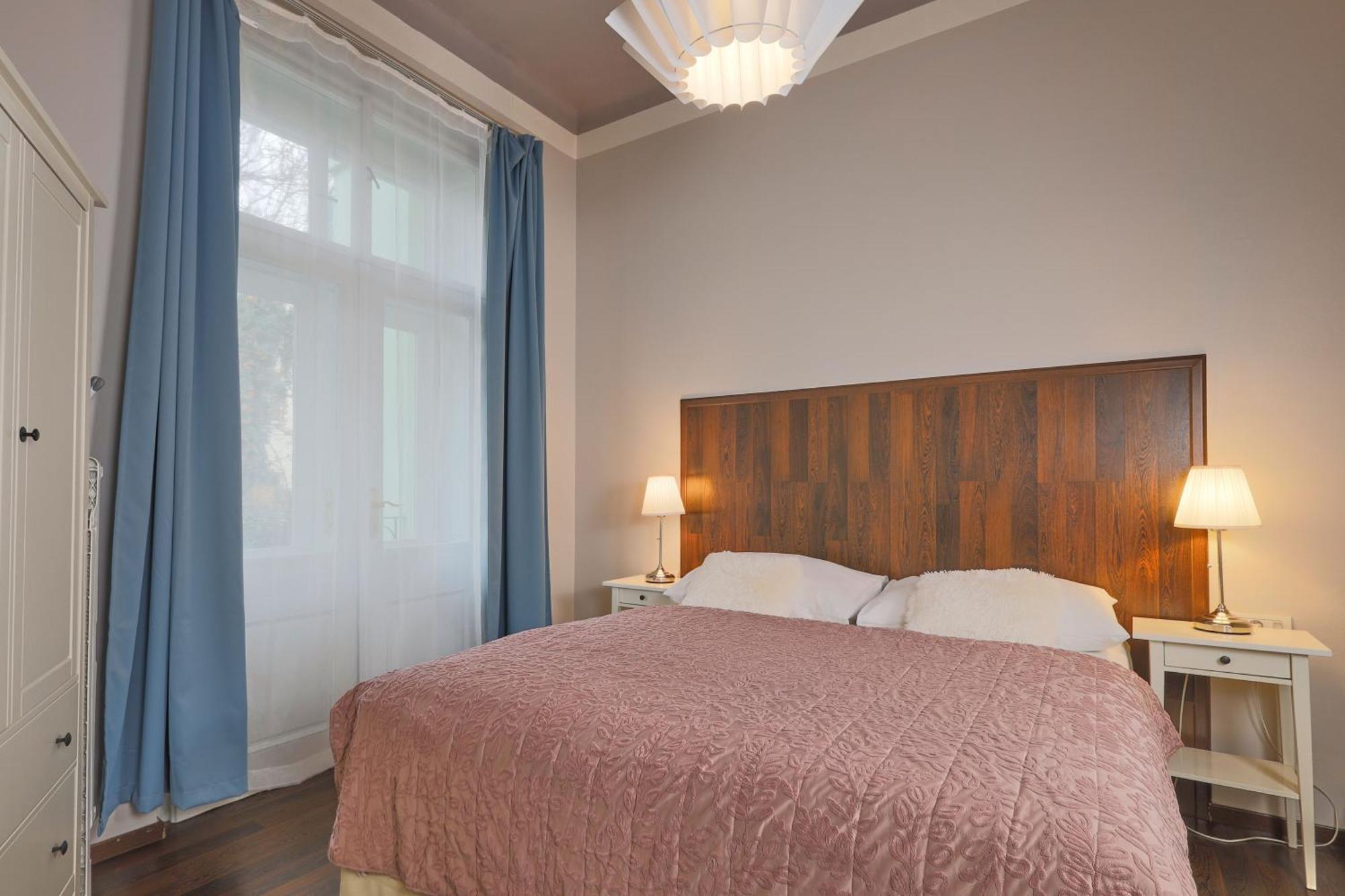 Janackovo - Riverside Residence Прага Екстериор снимка